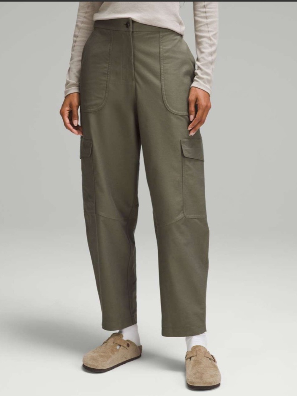 Lululemon Light Utilitech Cargo High-Rise Barrel Pant Army Green LW5ENBS size 31